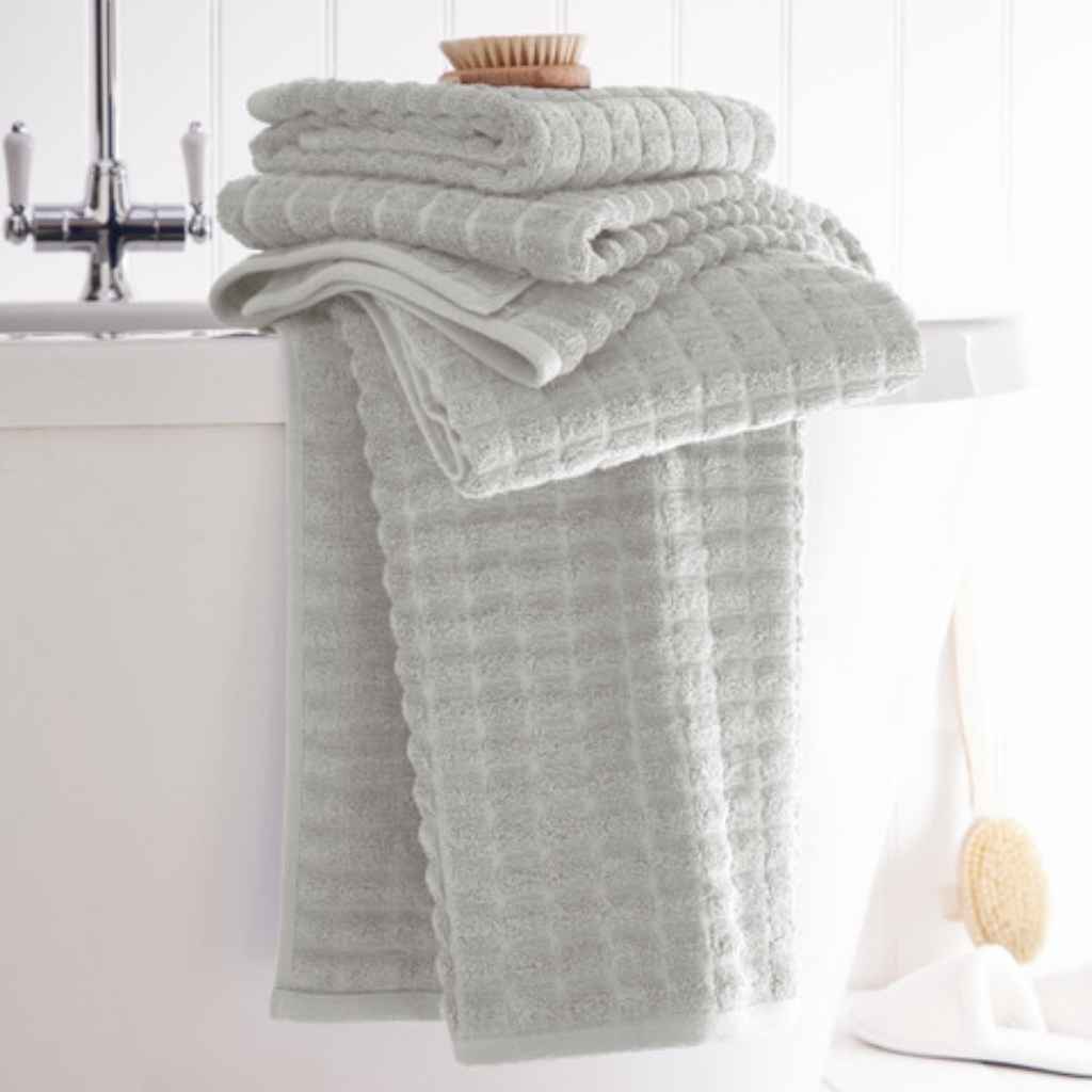100% Cotton Towels | Geometric Design | Silver